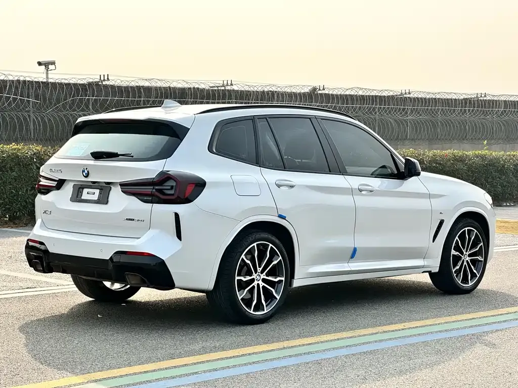 BMW X3 — фото 5