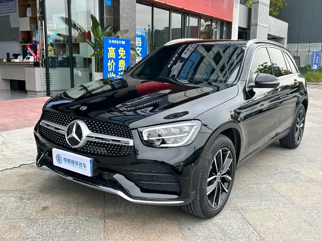 Mercedes-Benz GLC — фото 1