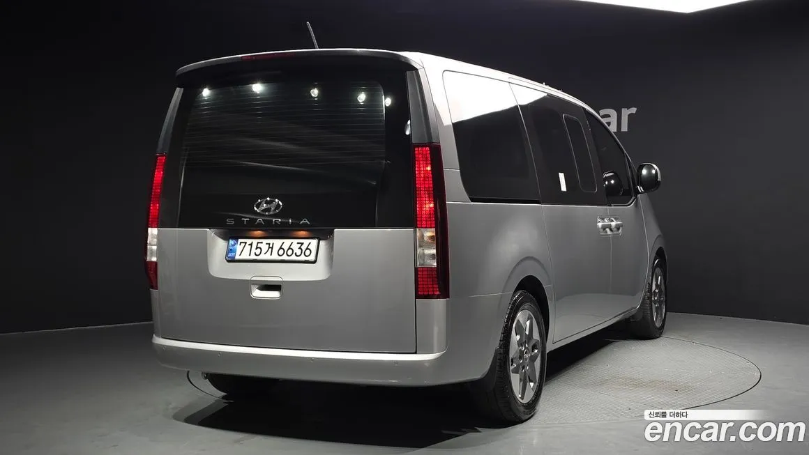 Hyundai Staria — фото 2