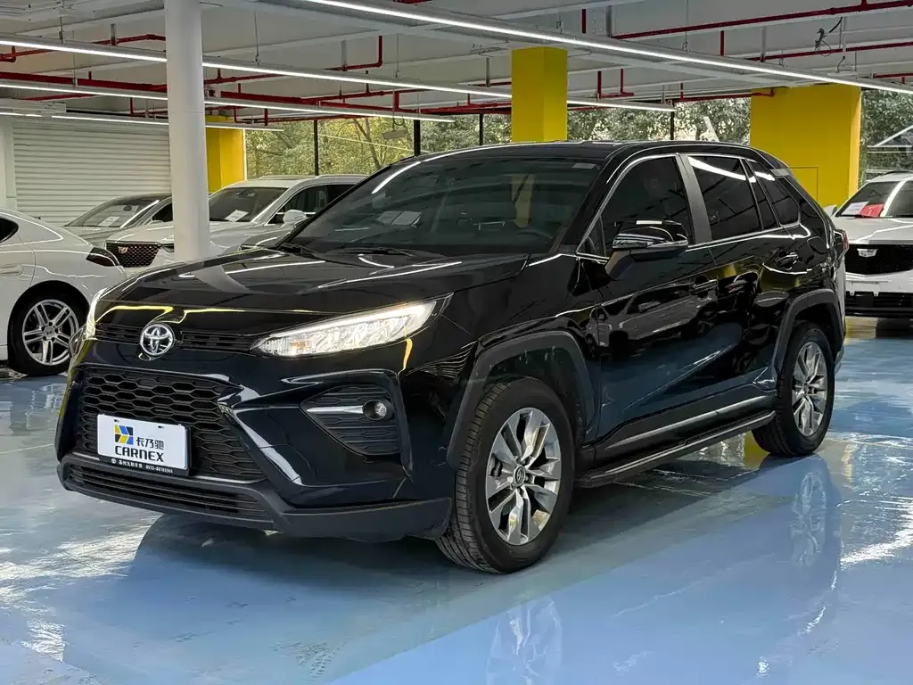 Toyota Wildlander — фото 1