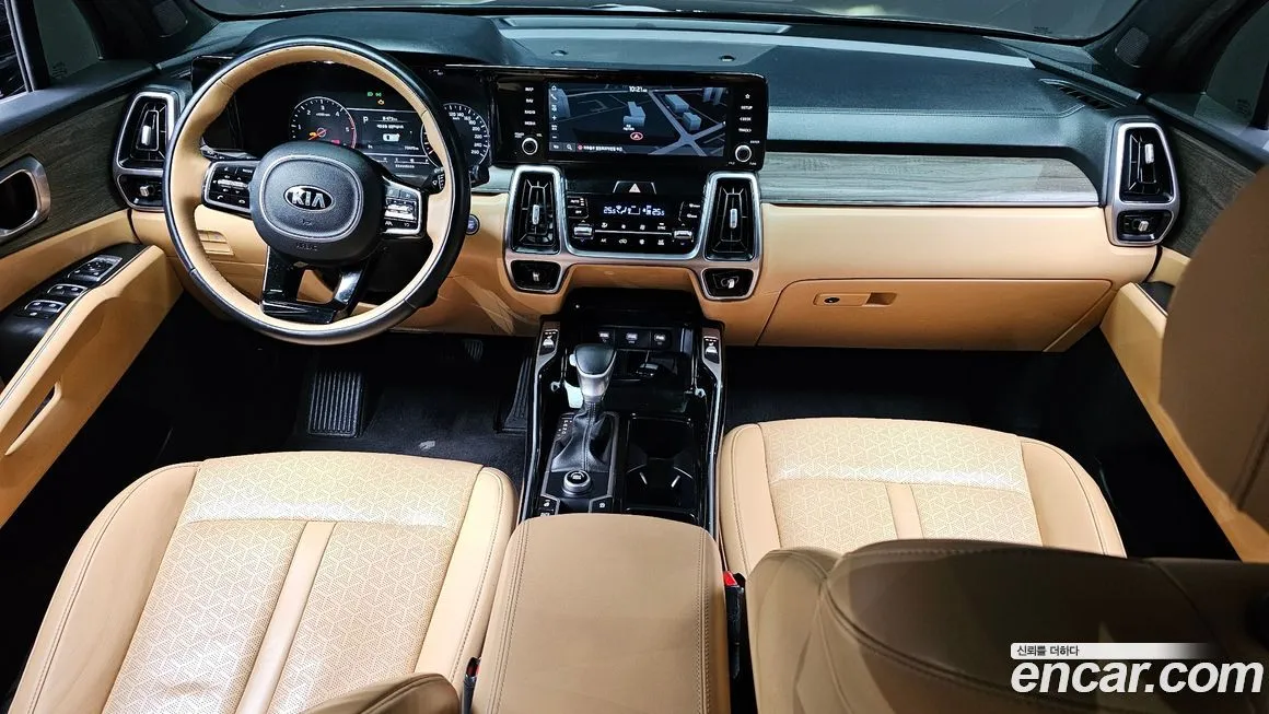 Kia Sorento — фото 7