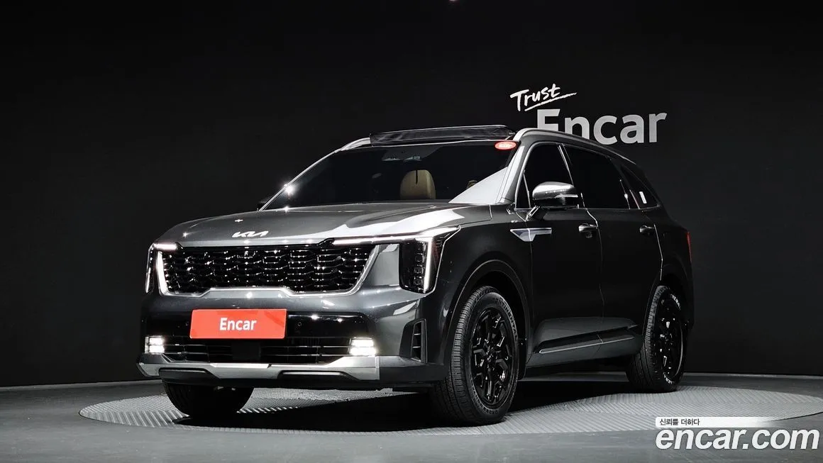 Kia Sorento — фото 1