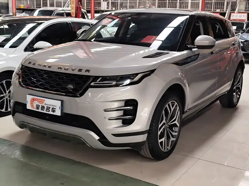 Land Rover Evoque — фото 1