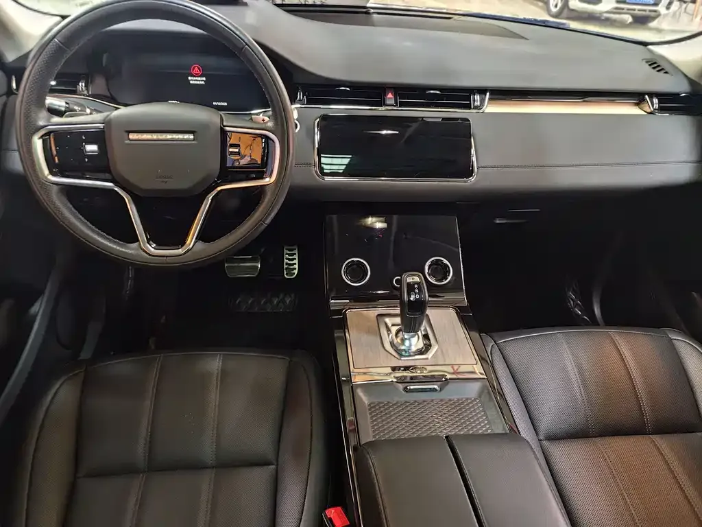 Land Rover Evoque — фото 10