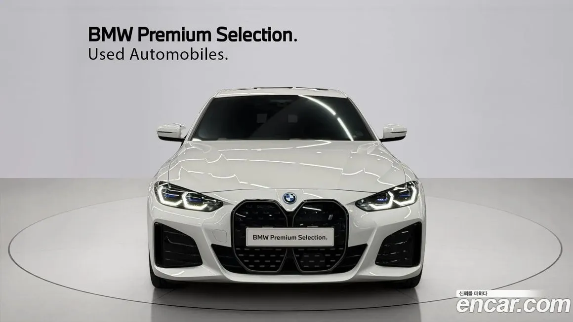 BMW i4 — фото 3
