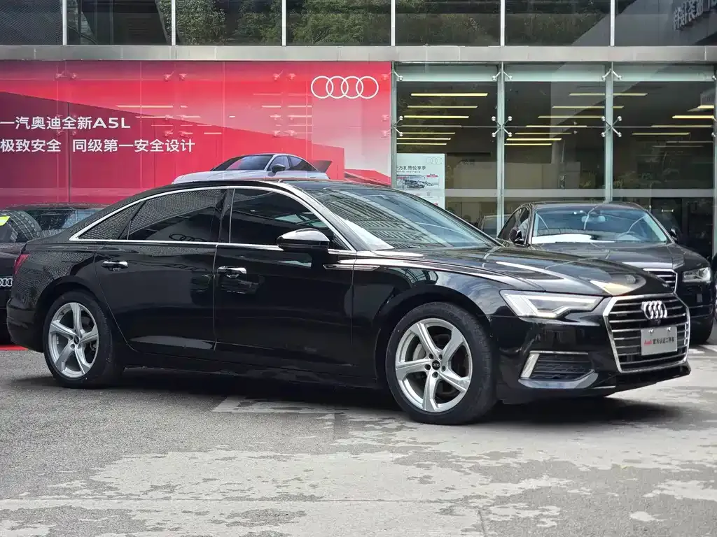 Audi A6L — фото 4