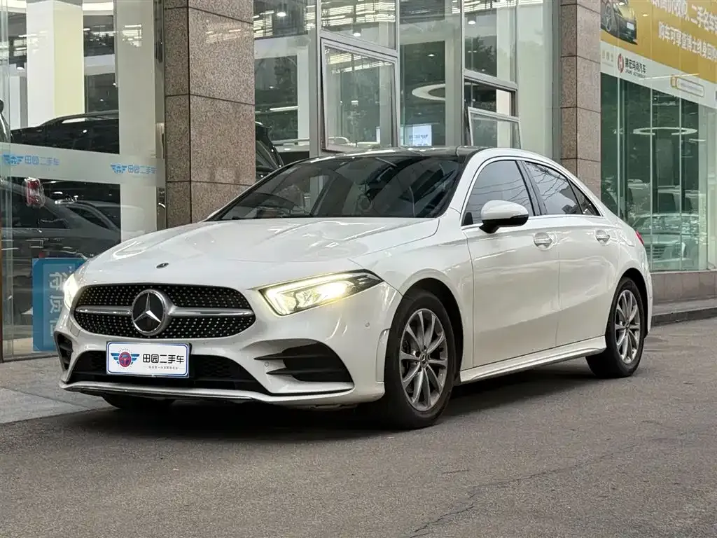 Mercedes-Benz A-Class — фото 1