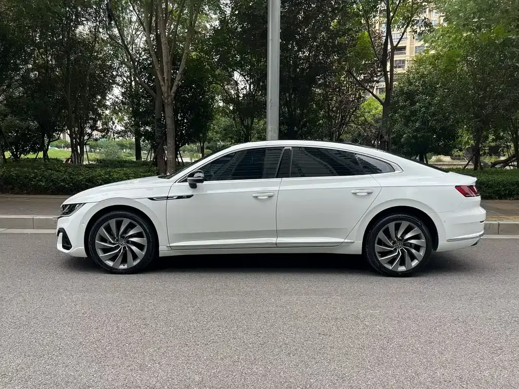 Volkswagen CC — фото 4