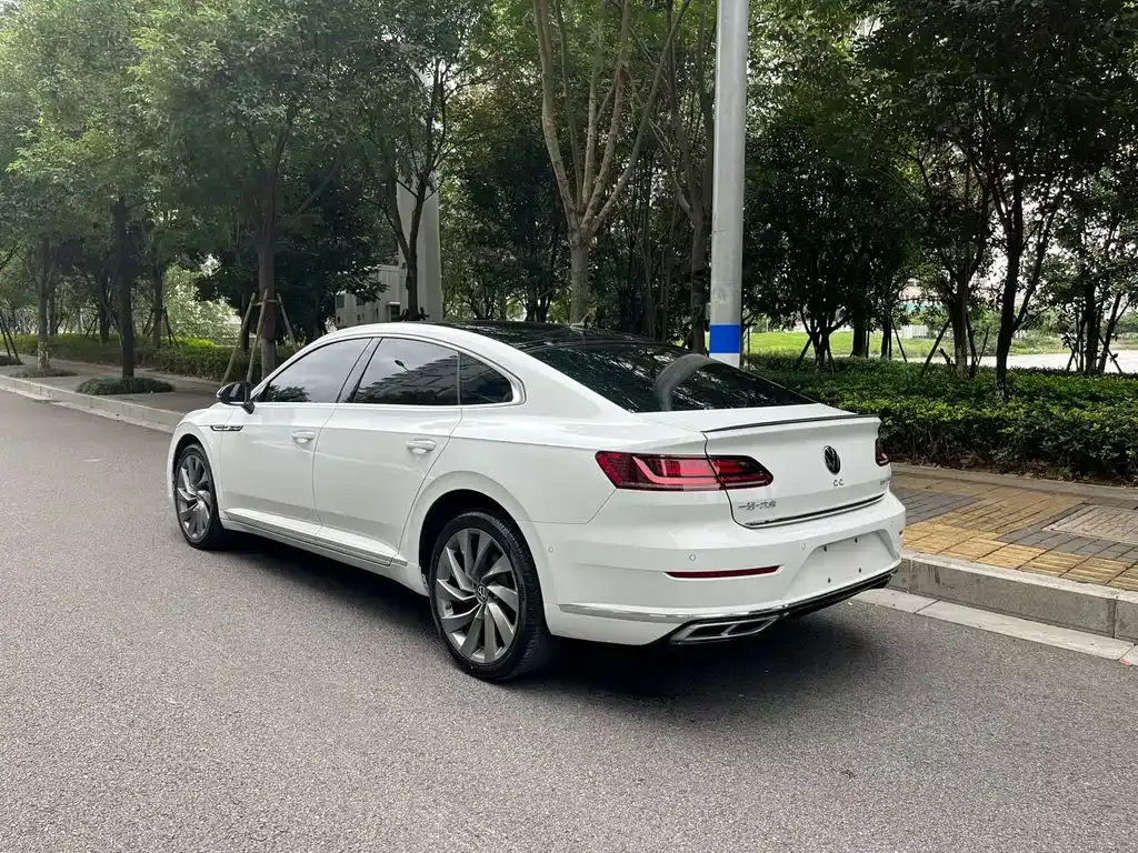 Volkswagen CC — фото 5