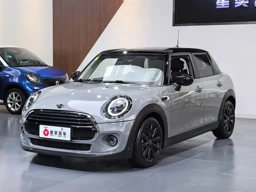 MINI Cooper (3-door) — фото 1