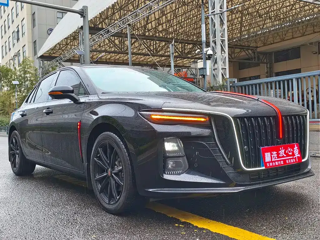 Hongqi H5 — фото 2