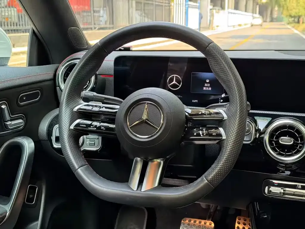 Mercedes-Benz CLA (Import) — фото 10