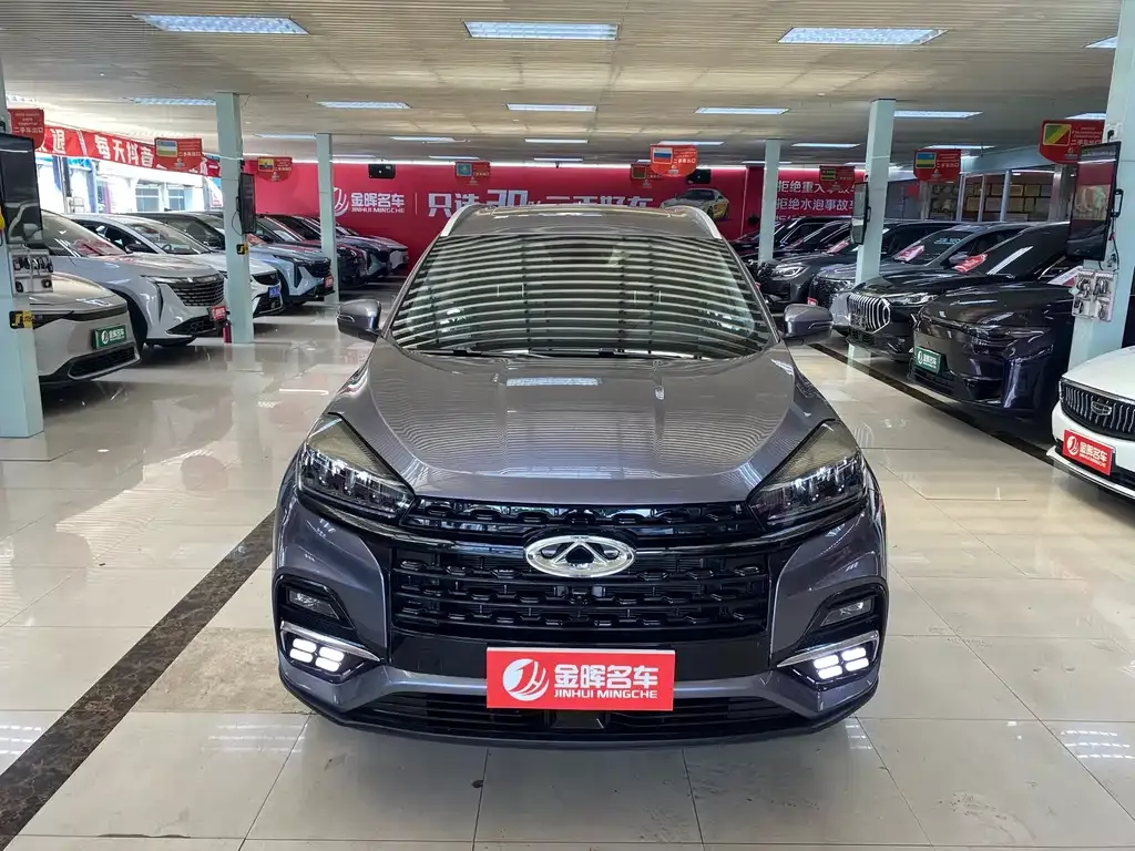 Chery Tiggo 8 — фото 3