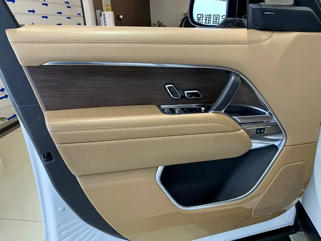 Land Rover Range Rover — фото 10