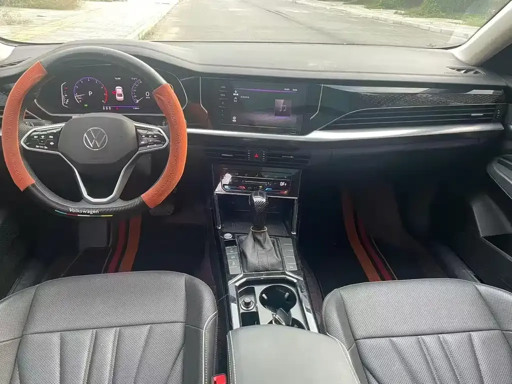 Volkswagen Passat — фото 6
