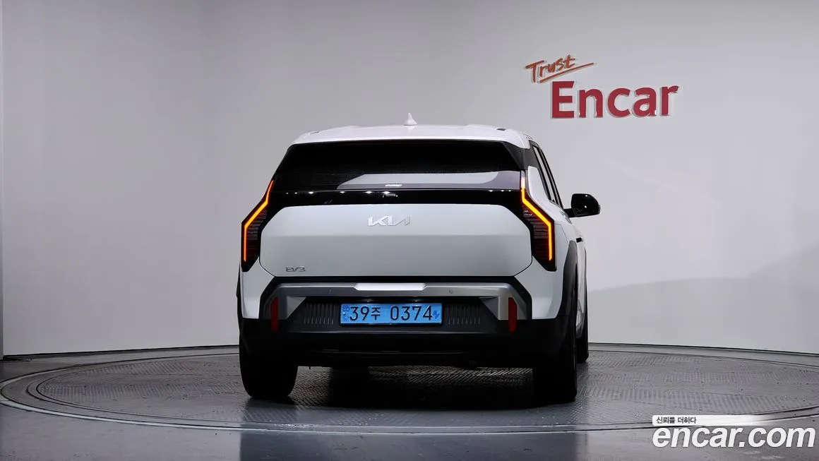 Kia EV3 — фото 4