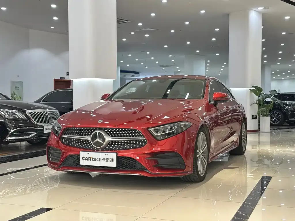 Mercedes-Benz CLS — фото 1