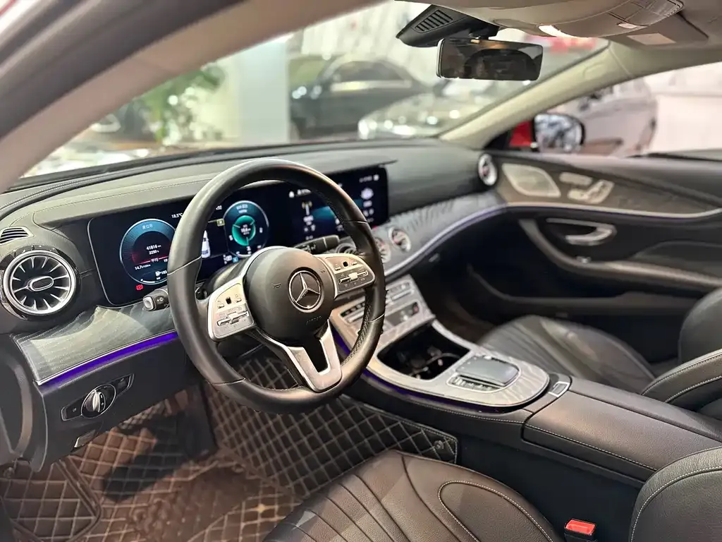 Mercedes-Benz CLS — фото 5