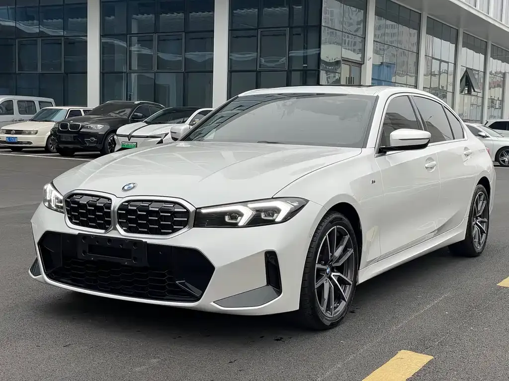 BMW 3 Series — фото 1