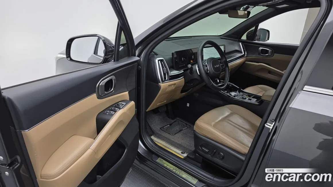 Kia Sorento — фото 10