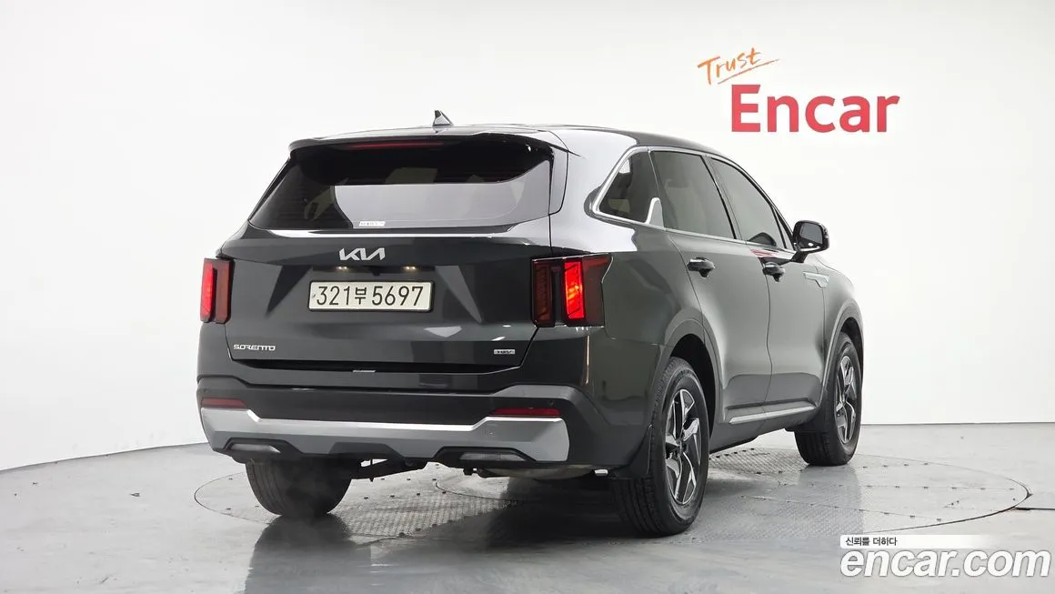 Kia Sorento — фото 4