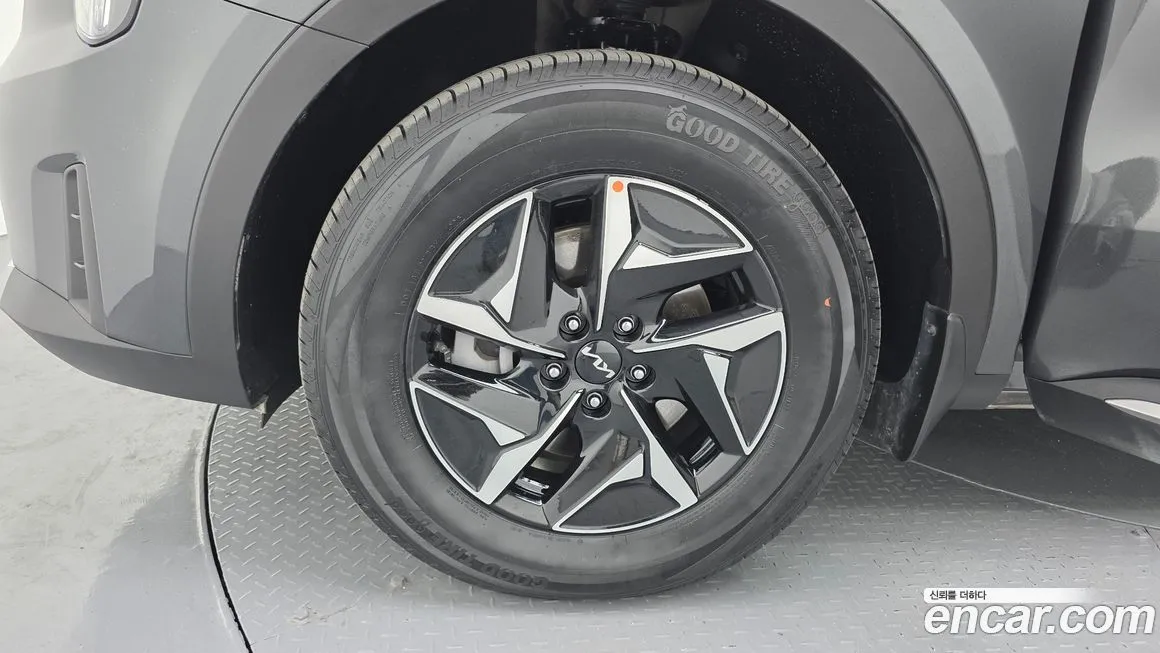 Kia Sorento — фото 5
