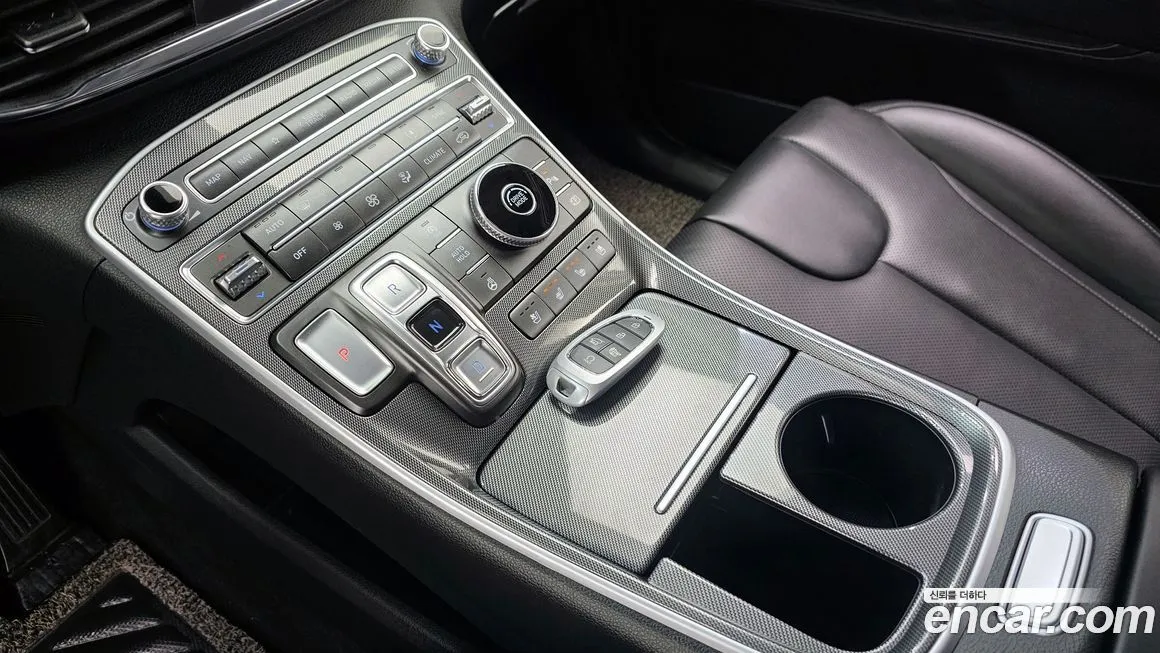 Hyundai Santafe — фото 9