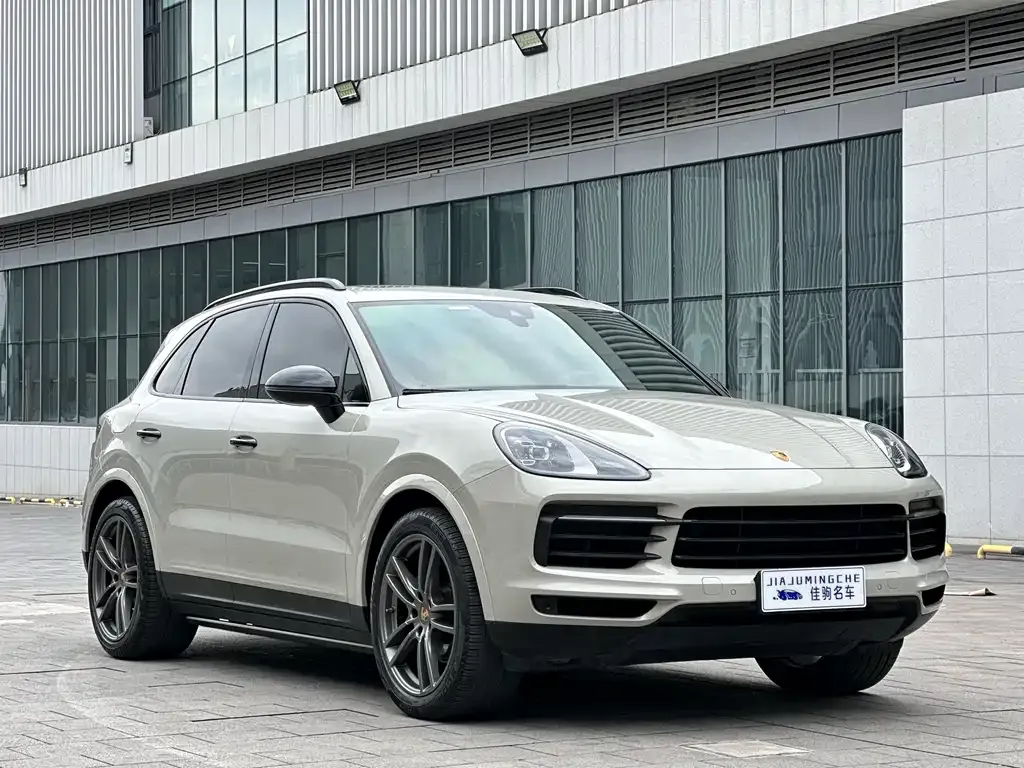 Porsche Cayenne — фото 3