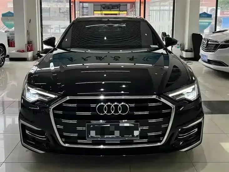 Audi A6L — фото 2