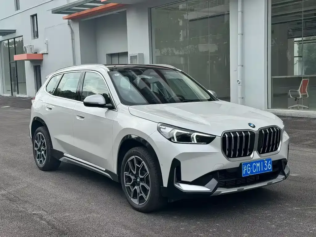 BMW X1 — фото 3