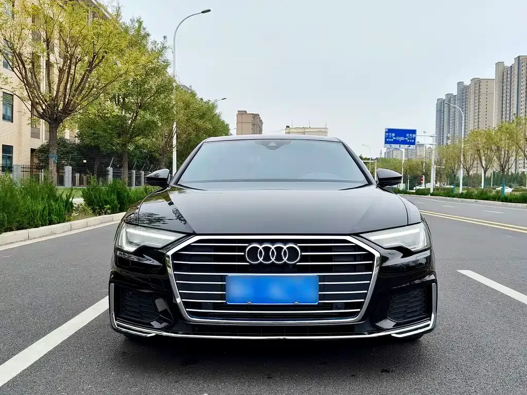 Audi A6L — фото 2