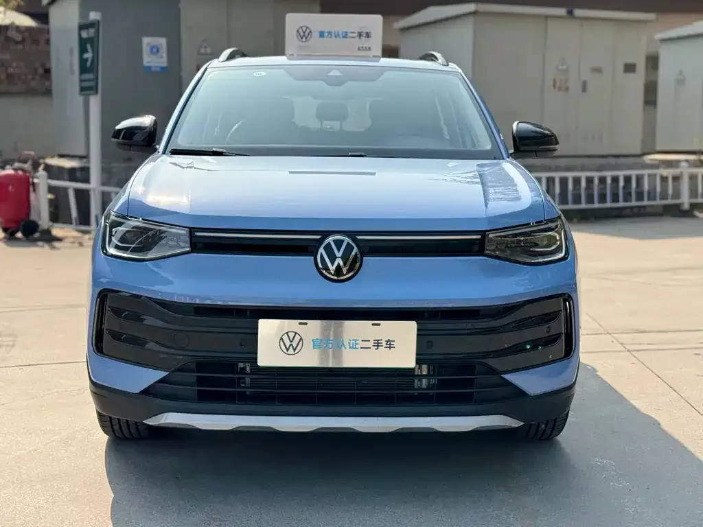 Volkswagen Tharu — фото 3