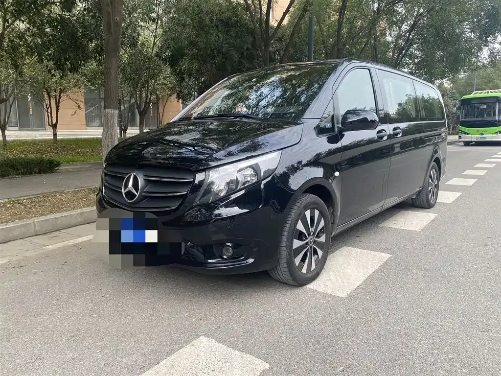 Mercedes-Benz Vito — фото 1