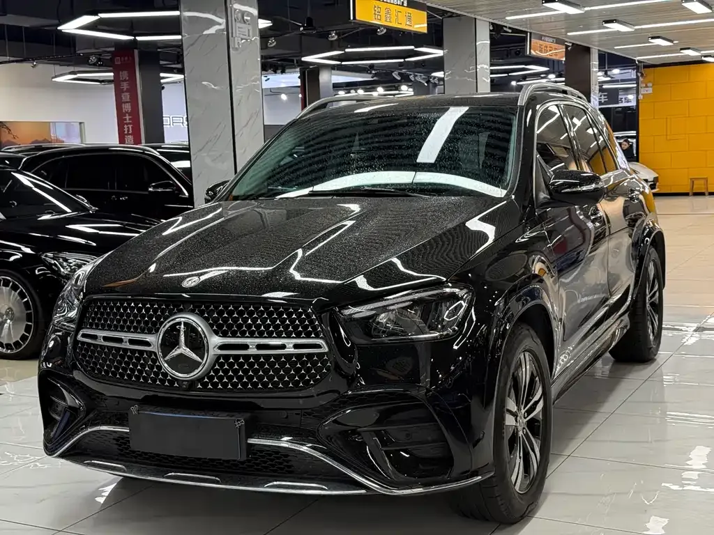 Mercedes-Benz GLE — фото 1