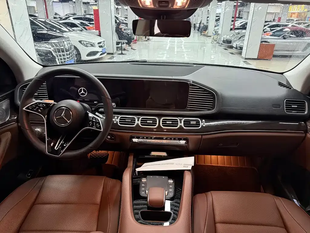 Mercedes-Benz GLE — фото 6