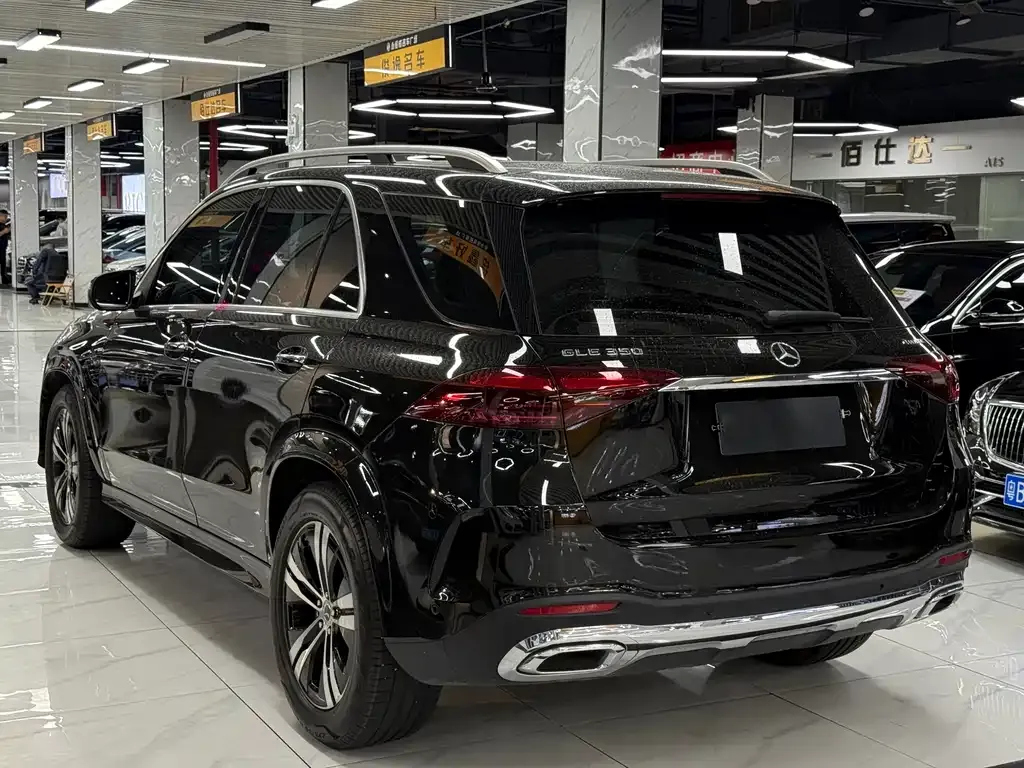 Mercedes-Benz GLE — фото 7