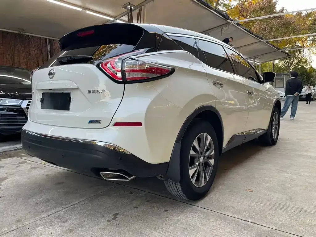 Nissan Murano — фото 9