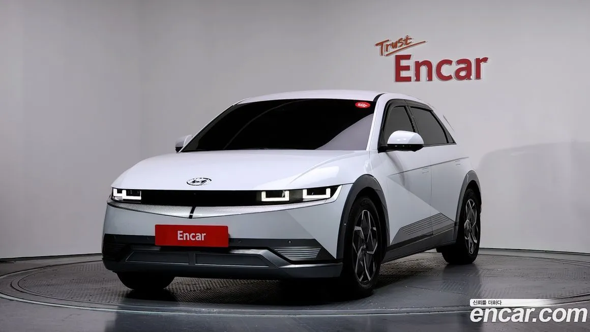 Hyundai Ioniq5 — фото 1