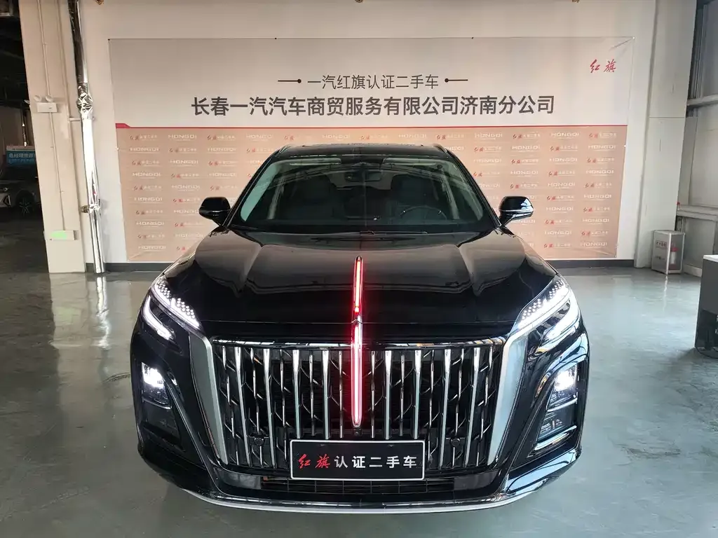 Hongqi HS3 PHEV — фото 2