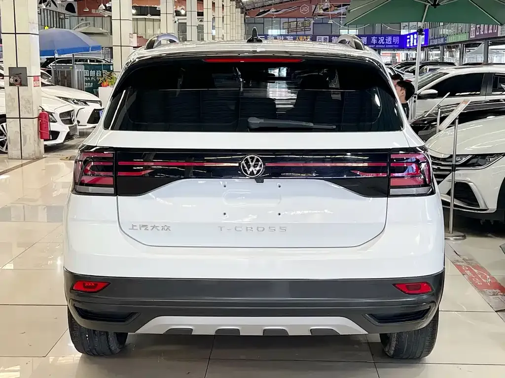 Volkswagen T-Cross — фото 5