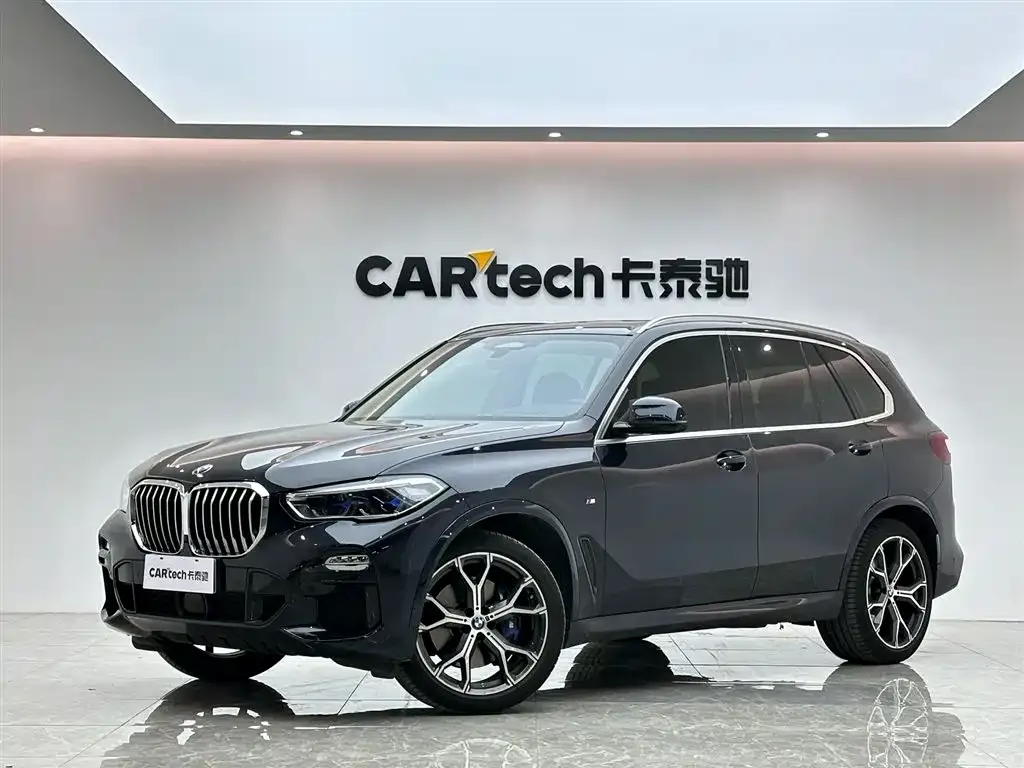 BMW X5 (Import) — фото 1