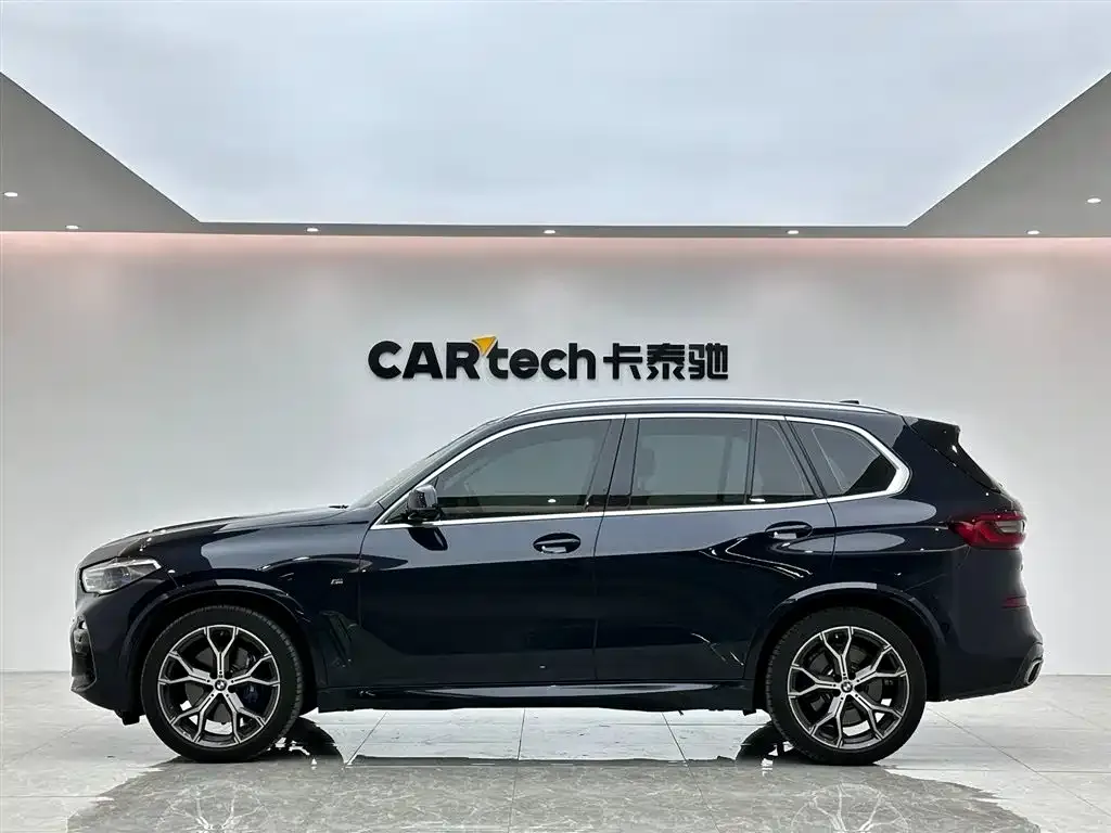 BMW X5 (Import) — фото 2