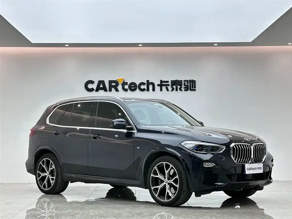 BMW X5 (Import) — фото 6