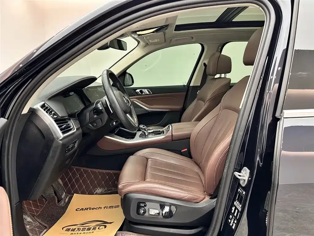 BMW X5 (Import) — фото 8