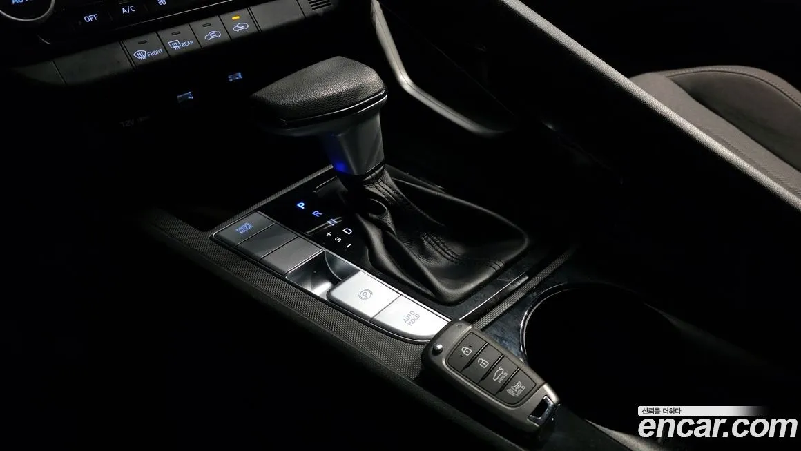 Hyundai AVANTE — фото 9