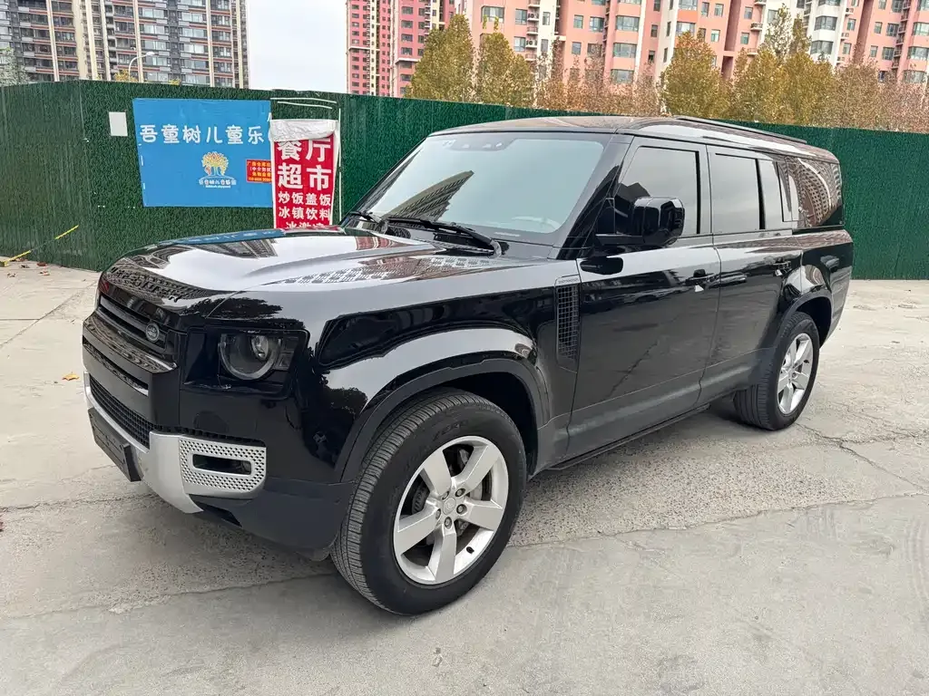 Land Rover Defender — фото 1