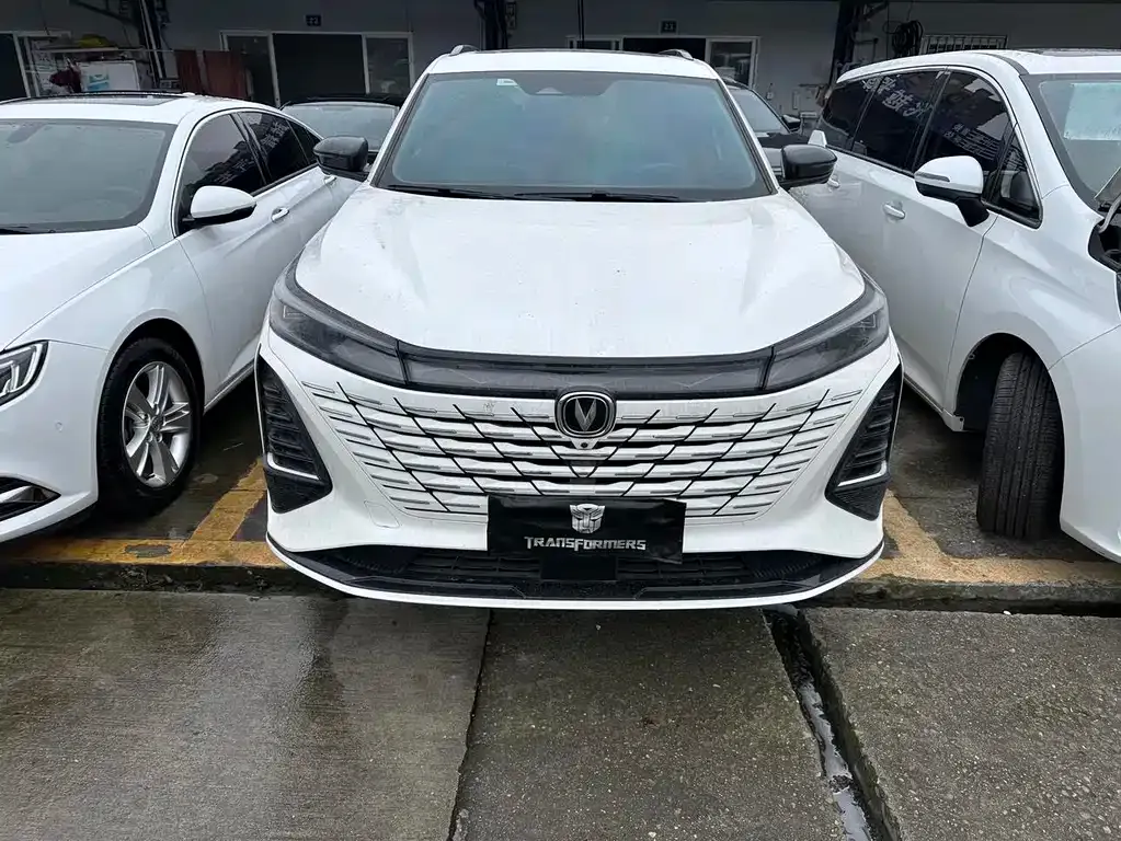 Changan CS75PLUS — фото 2