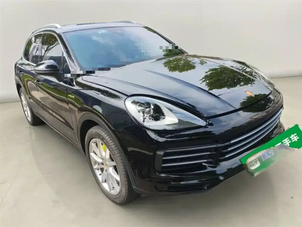 Porsche Cayenne Hybrid — фото 4