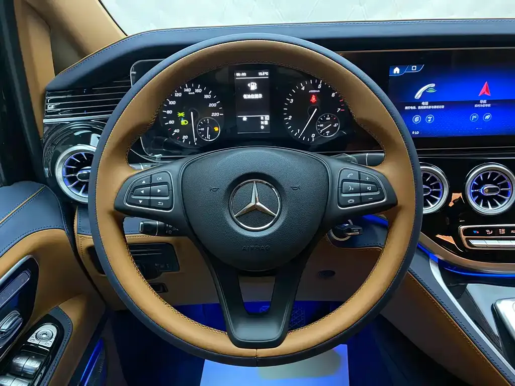 Mercedes-Benz Vito — фото 8