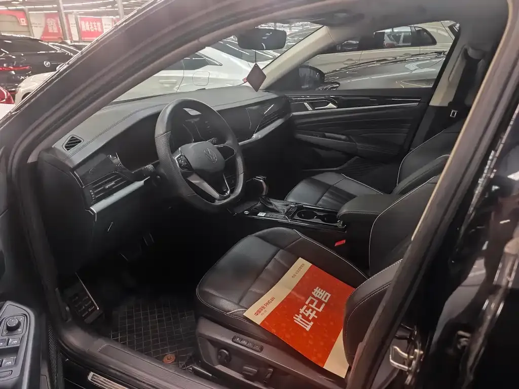 Volkswagen Passat — фото 4
